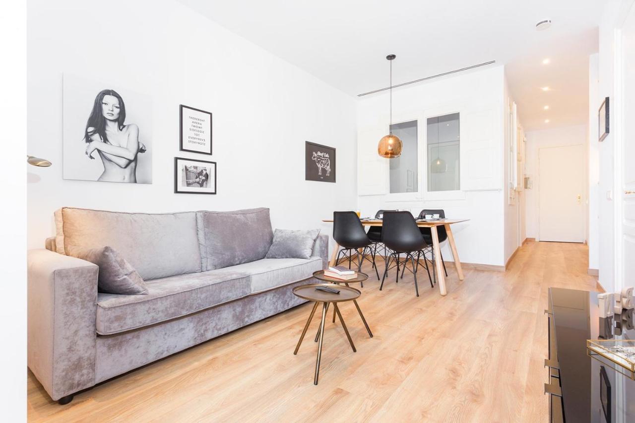 Cozy Apartment Close To Passeig De Gracia Барселона Екстериор снимка