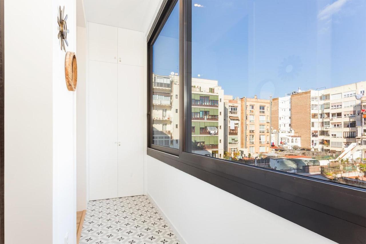 Cozy Apartment Close To Passeig De Gracia Барселона Екстериор снимка